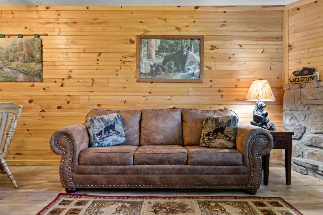 Appartamento Bear Cub Retreat Gatlinburg Esterno foto