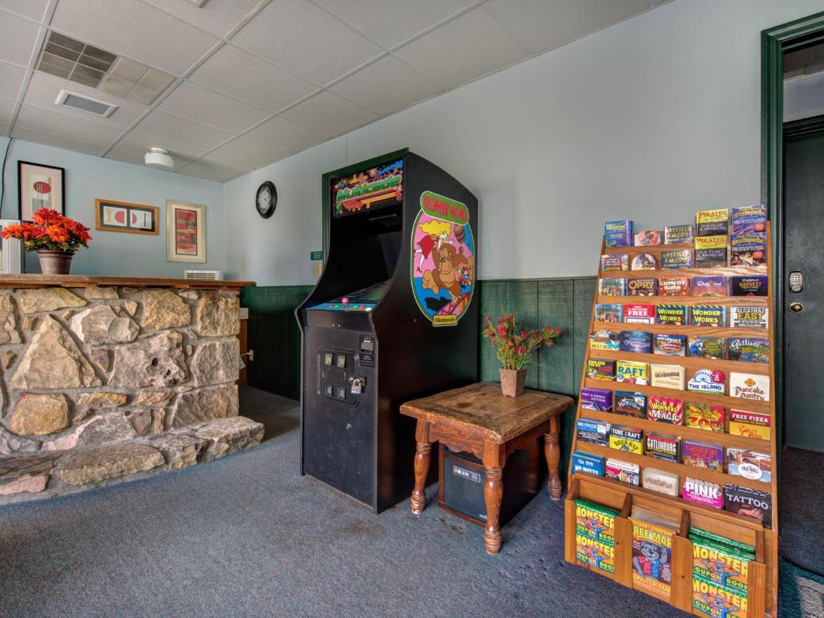 Appartamento Bear Cub Retreat Gatlinburg Esterno foto