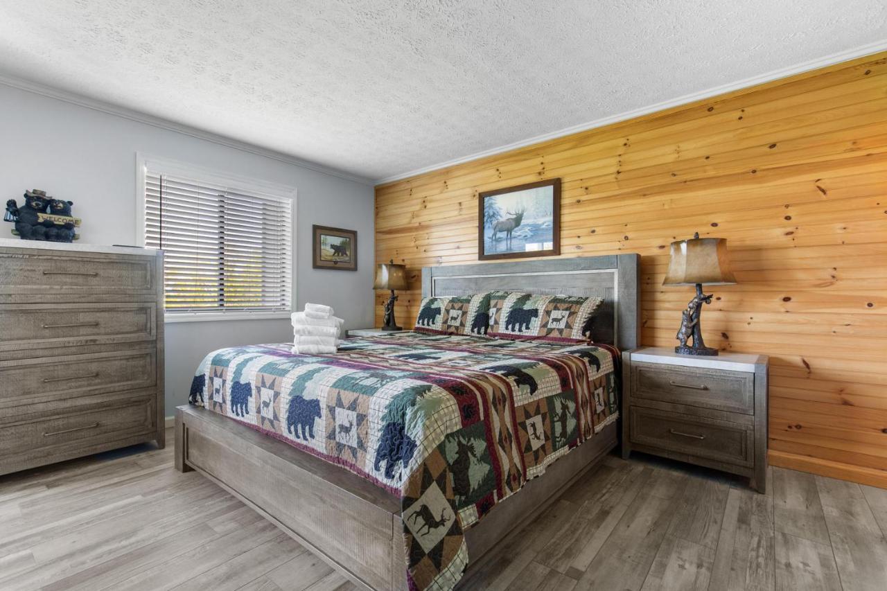 Appartamento Bear Cub Retreat Gatlinburg Esterno foto